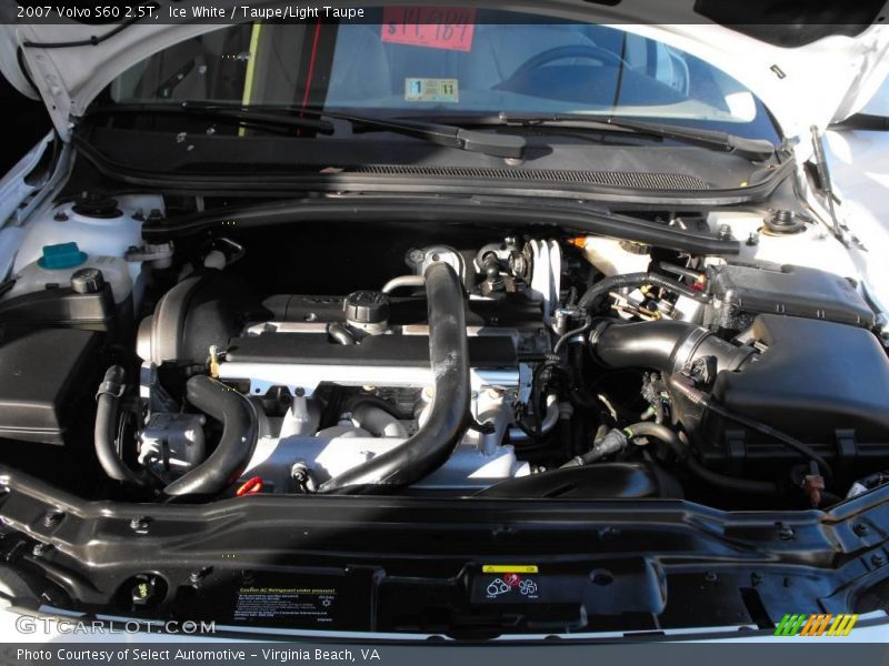 Ice White / Taupe/Light Taupe 2007 Volvo S60 2.5T