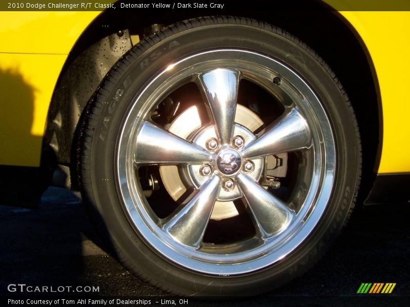 Detonator Yellow / Dark Slate Gray 2010 Dodge Challenger R/T Classic
