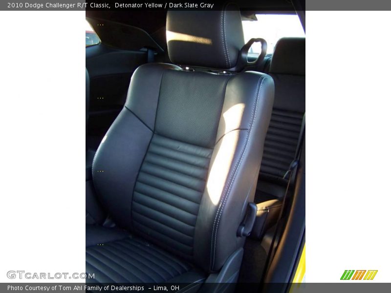Detonator Yellow / Dark Slate Gray 2010 Dodge Challenger R/T Classic