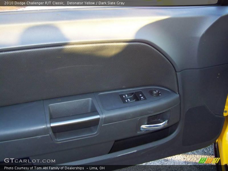 Detonator Yellow / Dark Slate Gray 2010 Dodge Challenger R/T Classic