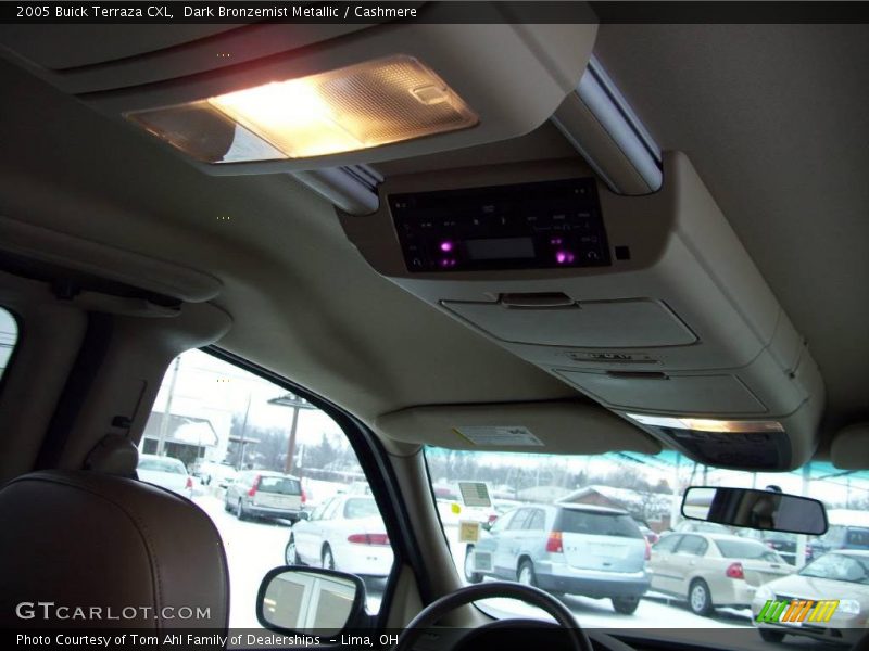 Dark Bronzemist Metallic / Cashmere 2005 Buick Terraza CXL