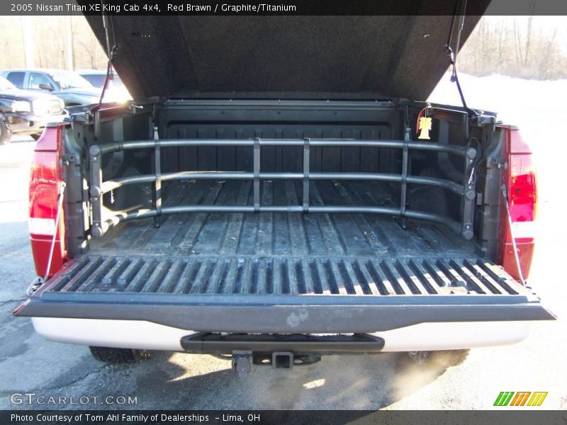 Red Brawn / Graphite/Titanium 2005 Nissan Titan XE King Cab 4x4