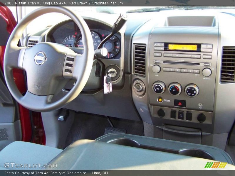 Red Brawn / Graphite/Titanium 2005 Nissan Titan XE King Cab 4x4