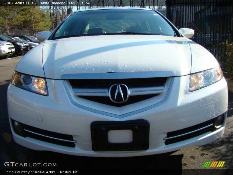 White Diamond Pearl / Taupe 2007 Acura TL 3.2