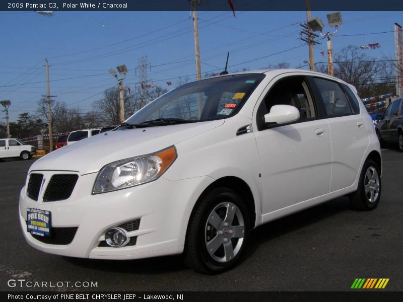 Polar White / Charcoal 2009 Pontiac G3