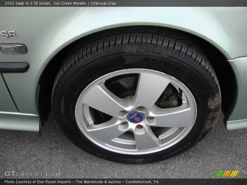 Sun Green Metallic / Charcoal Gray 2002 Saab 9-3 SE Sedan