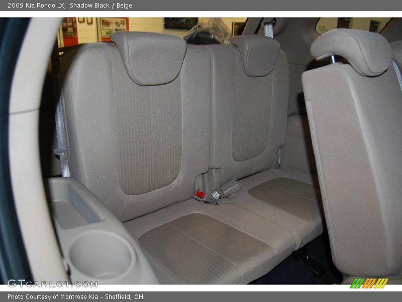 Shadow Black / Beige 2009 Kia Rondo LX