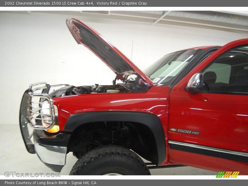 Victory Red / Graphite Gray 2002 Chevrolet Silverado 1500 LS Crew Cab 4x4