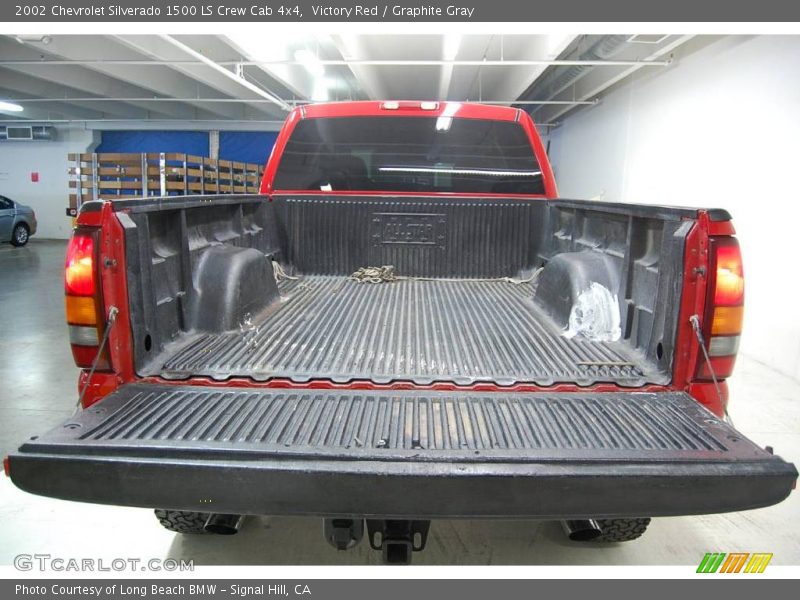 Victory Red / Graphite Gray 2002 Chevrolet Silverado 1500 LS Crew Cab 4x4