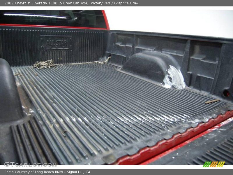 Victory Red / Graphite Gray 2002 Chevrolet Silverado 1500 LS Crew Cab 4x4