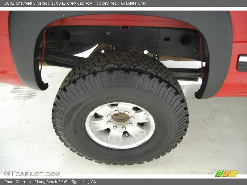 Victory Red / Graphite Gray 2002 Chevrolet Silverado 1500 LS Crew Cab 4x4