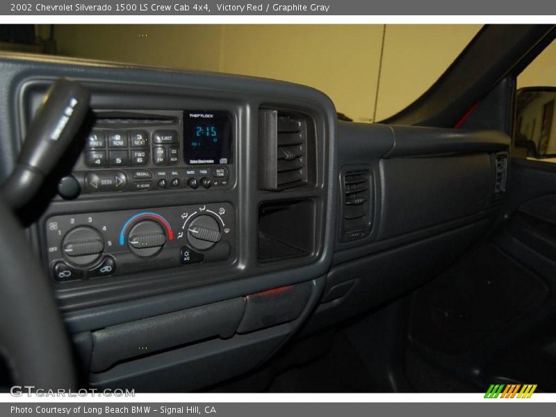 Victory Red / Graphite Gray 2002 Chevrolet Silverado 1500 LS Crew Cab 4x4