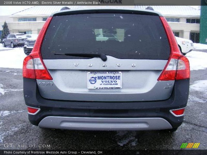 Electric Silver Metallic / Anthracite Black 2008 Volvo XC70 AWD