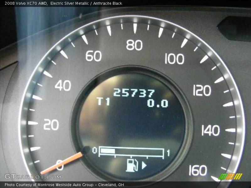 Electric Silver Metallic / Anthracite Black 2008 Volvo XC70 AWD