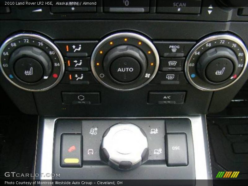 Alaska White / Almond 2010 Land Rover LR2 HSE