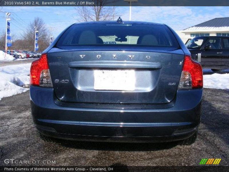 Barents Blue Metallic / Off Black 2010 Volvo S40 2.4i