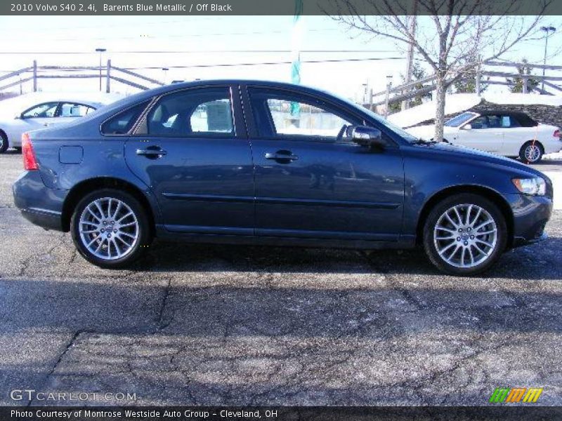 Barents Blue Metallic / Off Black 2010 Volvo S40 2.4i