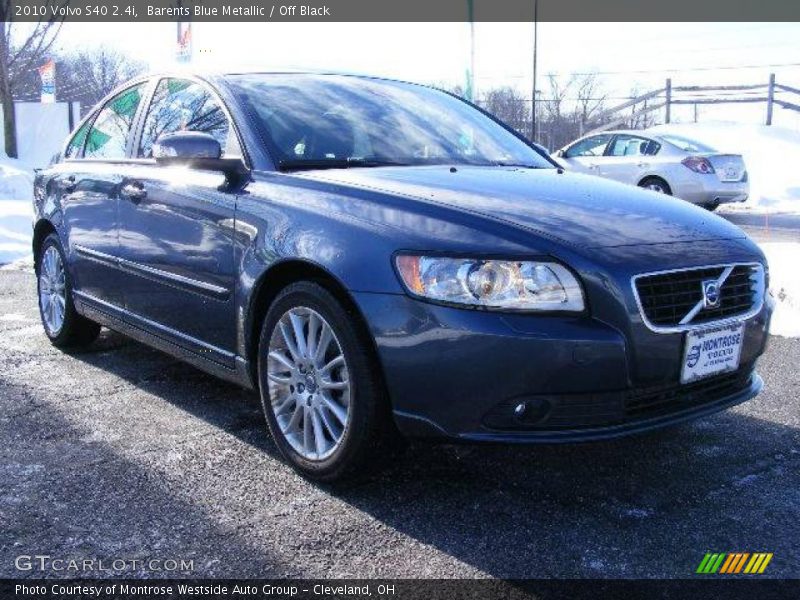 Barents Blue Metallic / Off Black 2010 Volvo S40 2.4i