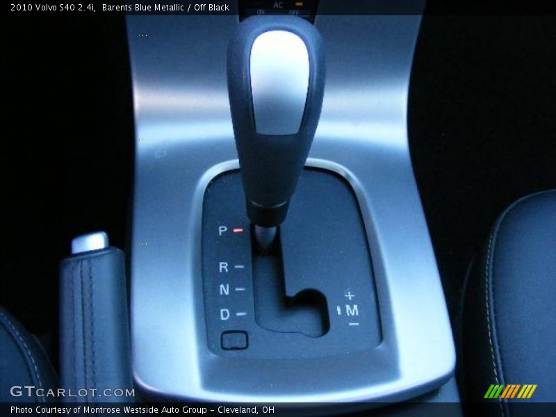 Barents Blue Metallic / Off Black 2010 Volvo S40 2.4i