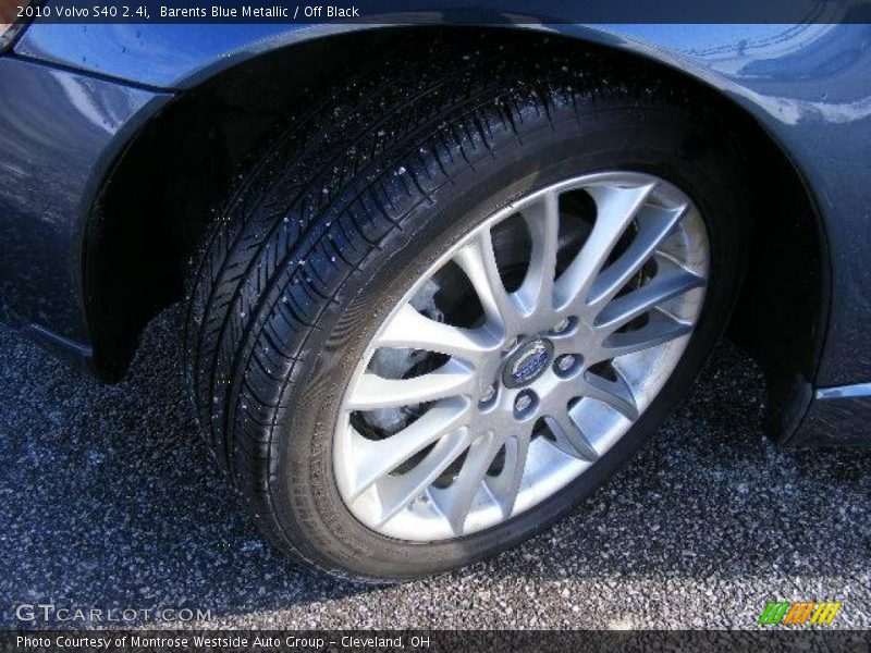 Barents Blue Metallic / Off Black 2010 Volvo S40 2.4i