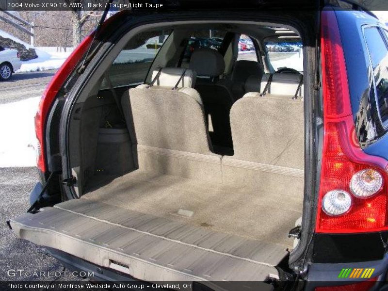 Black / Taupe/Light Taupe 2004 Volvo XC90 T6 AWD