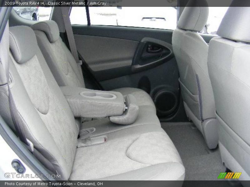 Classic Silver Metallic / Ash Gray 2009 Toyota RAV4 I4