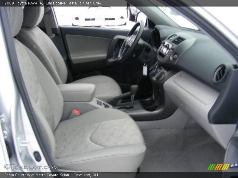 Classic Silver Metallic / Ash Gray 2009 Toyota RAV4 I4