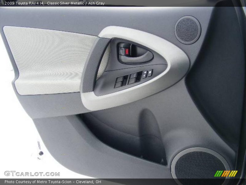 Classic Silver Metallic / Ash Gray 2009 Toyota RAV4 I4