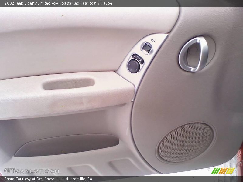 Salsa Red Pearlcoat / Taupe 2002 Jeep Liberty Limited 4x4