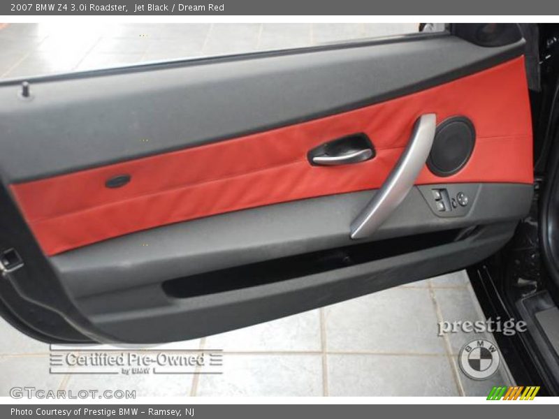 Jet Black / Dream Red 2007 BMW Z4 3.0i Roadster