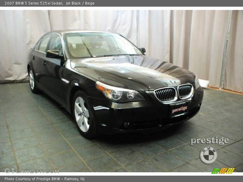Jet Black / Beige 2007 BMW 5 Series 525xi Sedan