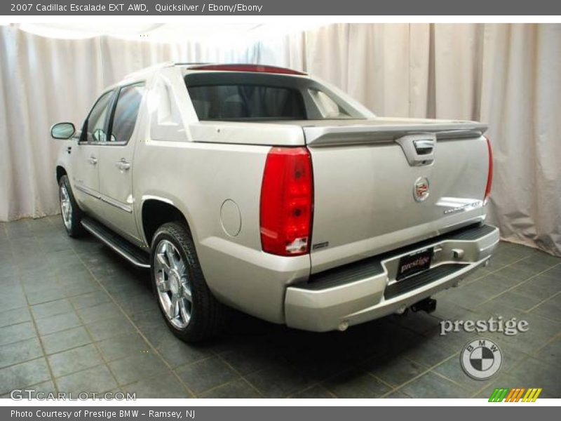 Quicksilver / Ebony/Ebony 2007 Cadillac Escalade EXT AWD