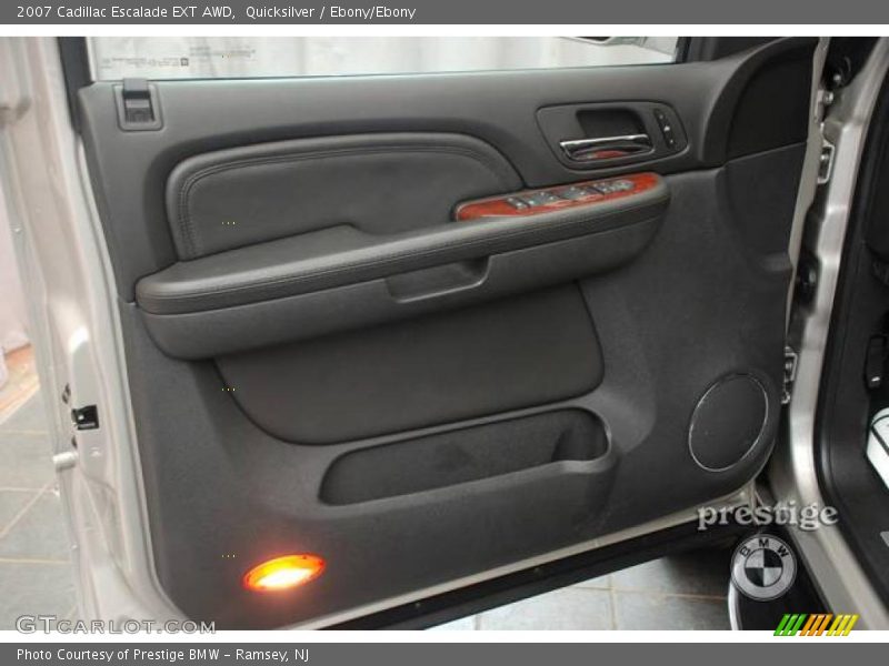 Quicksilver / Ebony/Ebony 2007 Cadillac Escalade EXT AWD