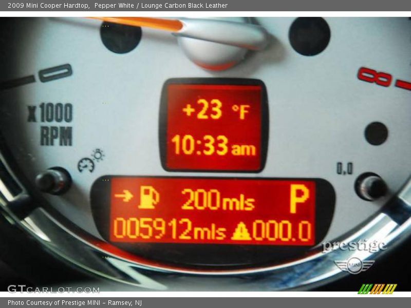 Pepper White / Lounge Carbon Black Leather 2009 Mini Cooper Hardtop