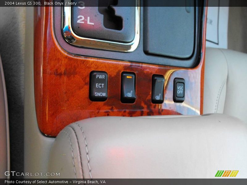 Black Onyx / Ivory 2004 Lexus GS 300