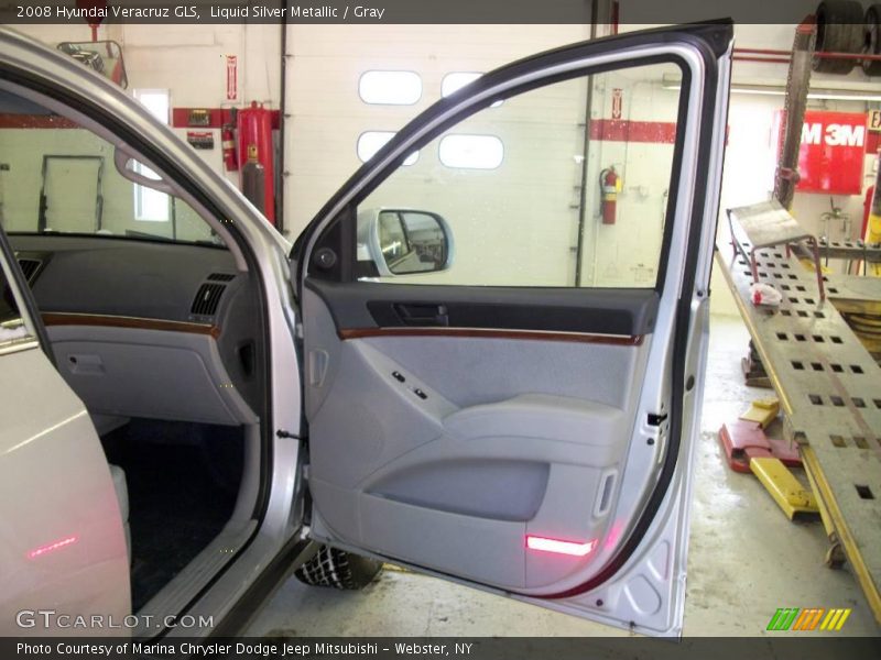 Liquid Silver Metallic / Gray 2008 Hyundai Veracruz GLS
