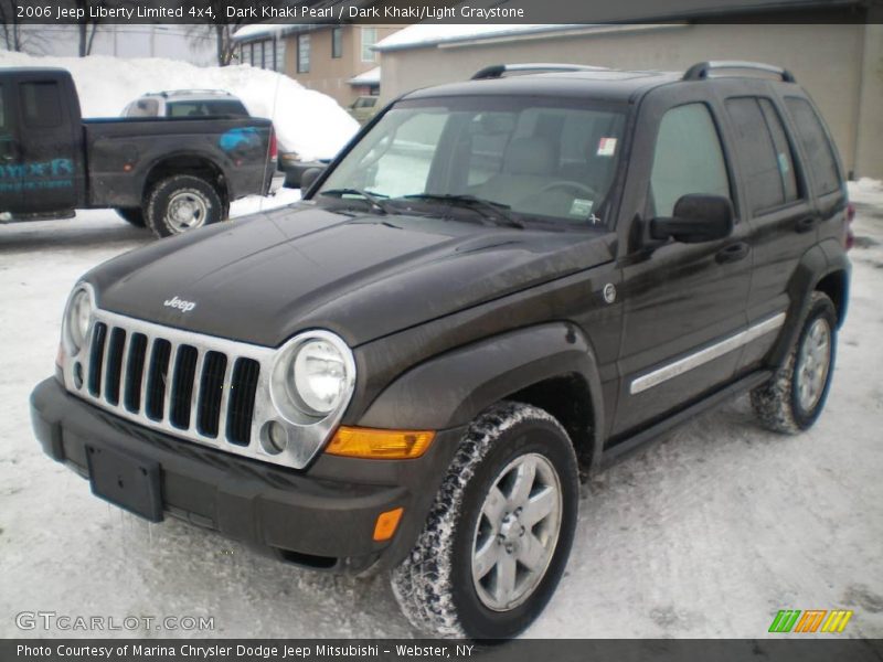 Dark Khaki Pearl / Dark Khaki/Light Graystone 2006 Jeep Liberty Limited 4x4