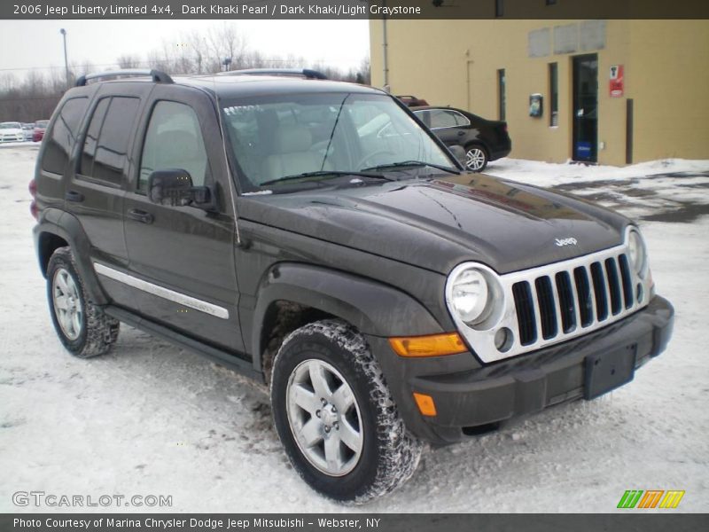 Dark Khaki Pearl / Dark Khaki/Light Graystone 2006 Jeep Liberty Limited 4x4