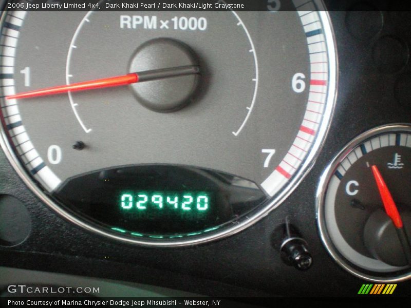 Dark Khaki Pearl / Dark Khaki/Light Graystone 2006 Jeep Liberty Limited 4x4