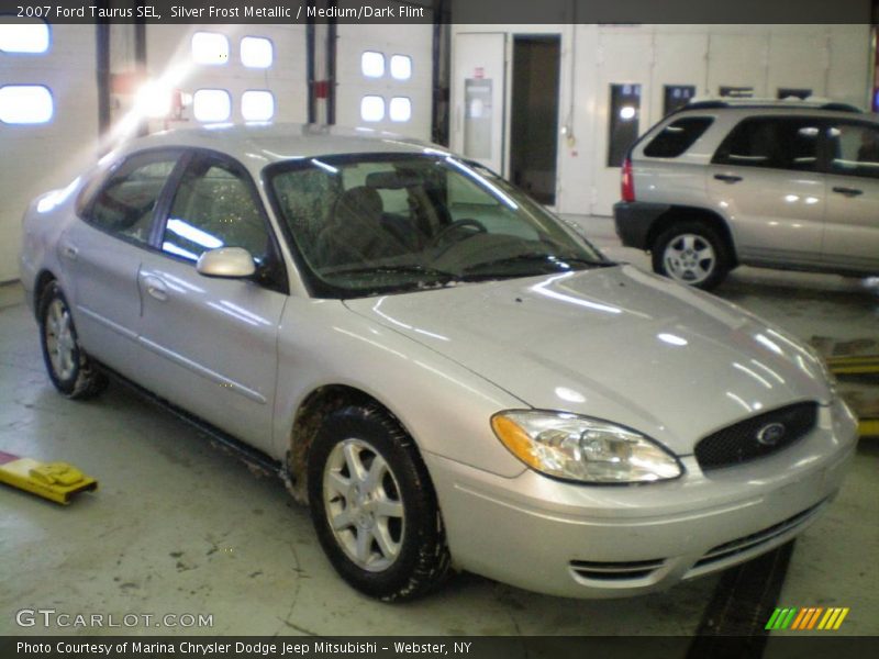 Silver Frost Metallic / Medium/Dark Flint 2007 Ford Taurus SEL