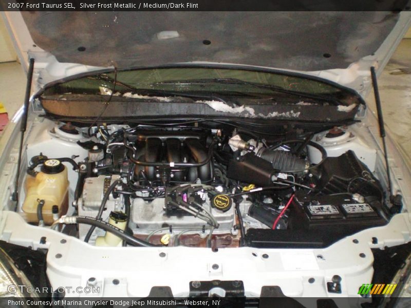 Silver Frost Metallic / Medium/Dark Flint 2007 Ford Taurus SEL