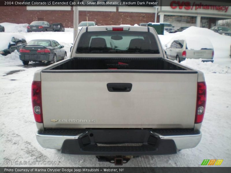 Silver Birch Metallic / Medium Dark Pewter 2004 Chevrolet Colorado LS Extended Cab 4x4