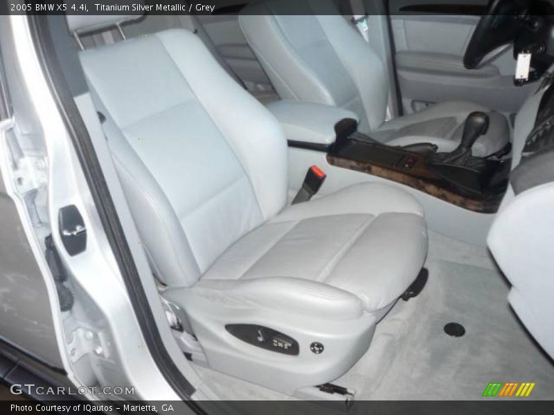Titanium Silver Metallic / Grey 2005 BMW X5 4.4i