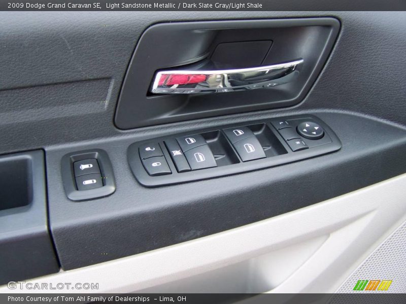 Light Sandstone Metallic / Dark Slate Gray/Light Shale 2009 Dodge Grand Caravan SE