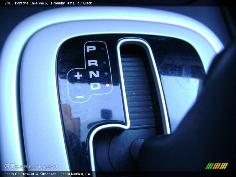 Titanium Metallic / Black 2005 Porsche Cayenne S