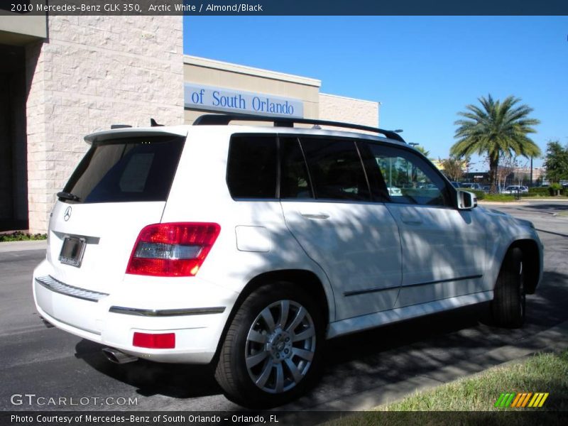 Arctic White / Almond/Black 2010 Mercedes-Benz GLK 350