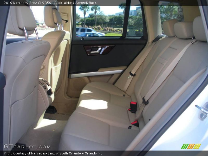 Arctic White / Almond/Black 2010 Mercedes-Benz GLK 350