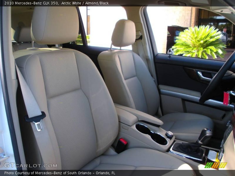 Arctic White / Almond/Black 2010 Mercedes-Benz GLK 350