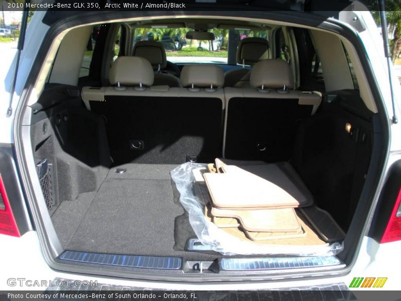 Arctic White / Almond/Black 2010 Mercedes-Benz GLK 350