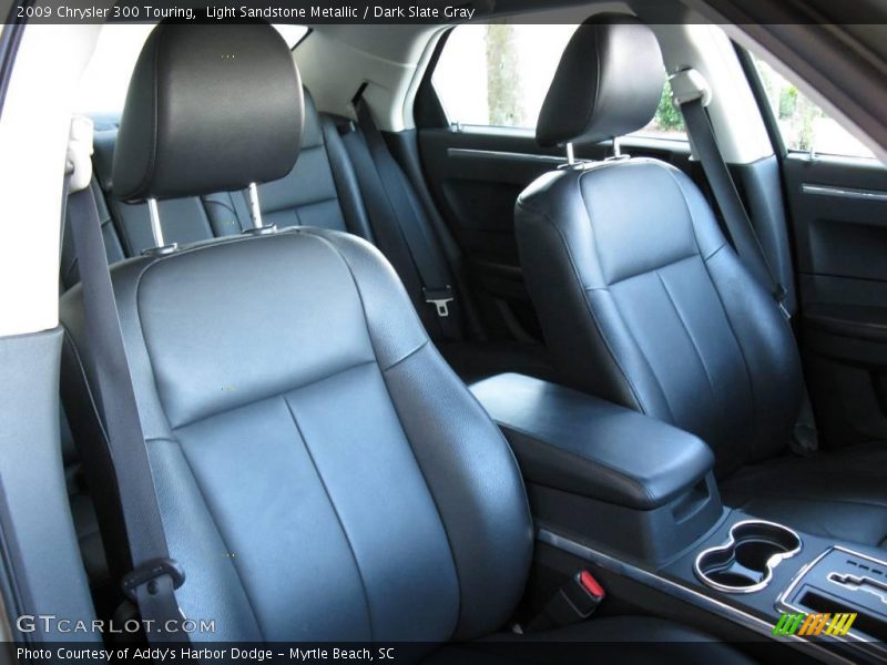 Light Sandstone Metallic / Dark Slate Gray 2009 Chrysler 300 Touring